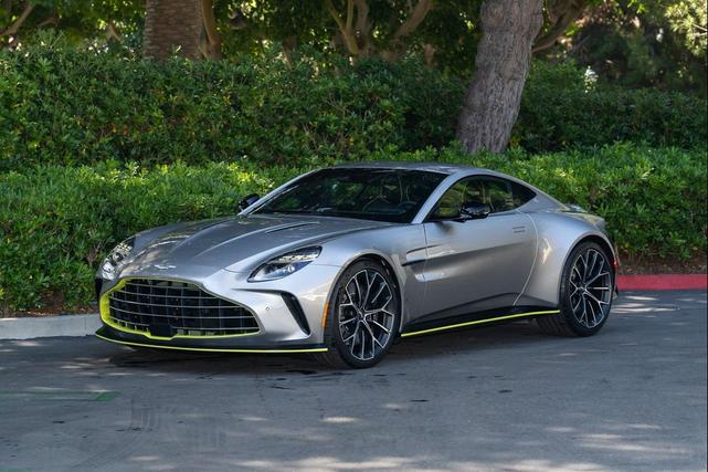 Photo of 2025 Silver Aston Martin Vantage