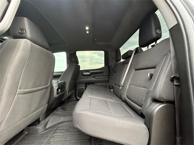 Photo of 2022 Onyx Black GMC Sierra 1500