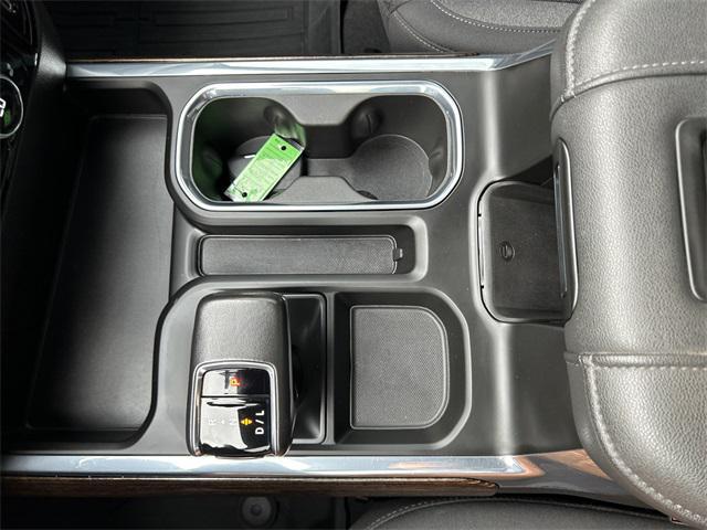 Photo of 2022 Onyx Black GMC Sierra 1500