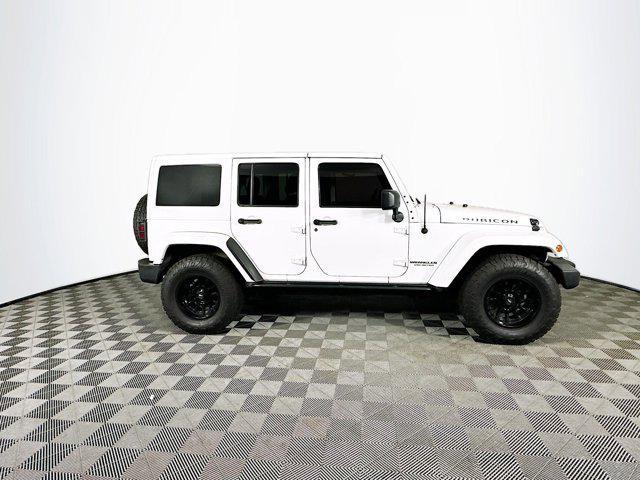 Photo of 2012 Bright White Jeep Wrangler Unlimited