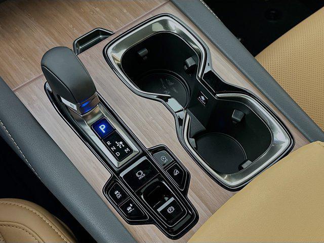 Photo of 2025 Nori Green Pearl Lexus RX 350