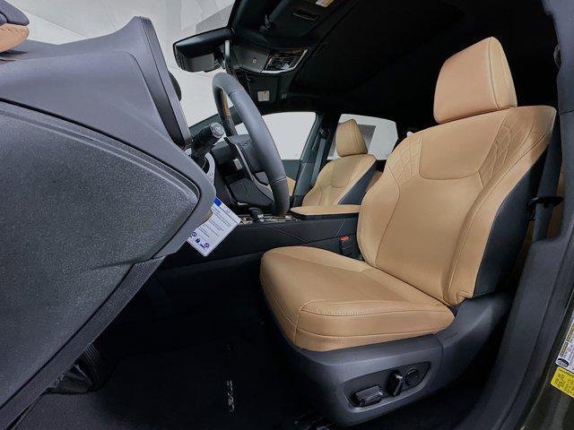 Photo of 2025 Nori Green Pearl Lexus RX 350