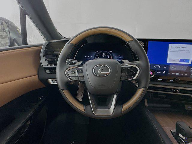 Photo of 2025 Nori Green Pearl Lexus RX 350