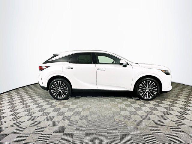 Photo of 2025 Eminent White Pearl Lexus RX 350
