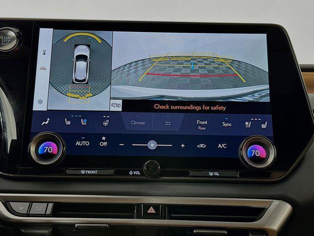 Photo of 2025 Eminent White Pearl Lexus RX 350