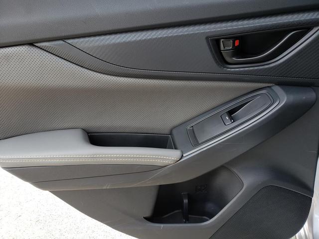 Photo of 2022 Ice Silver Metallic Subaru Crosstrek