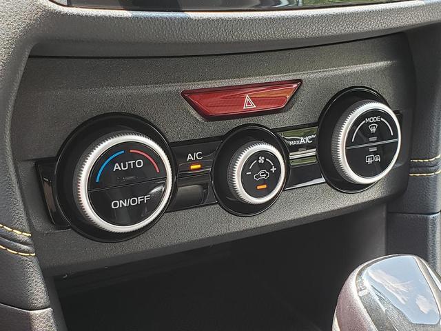 Photo of 2022 Ice Silver Metallic Subaru Crosstrek