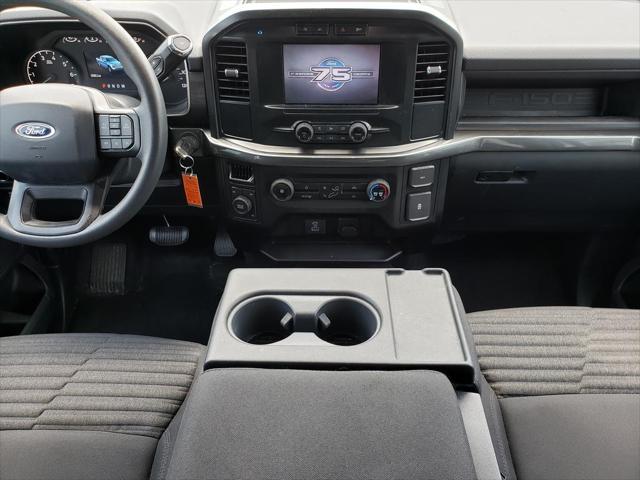Photo of 2023 Oxford White Ford F-150
