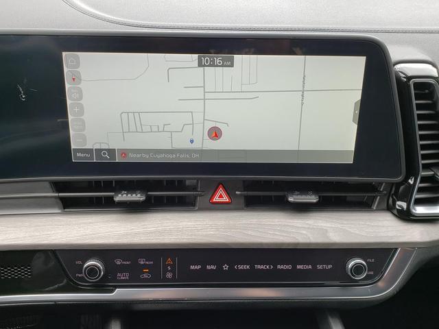 Photo of 2023 Shadow Matte Gray Kia Sportage
