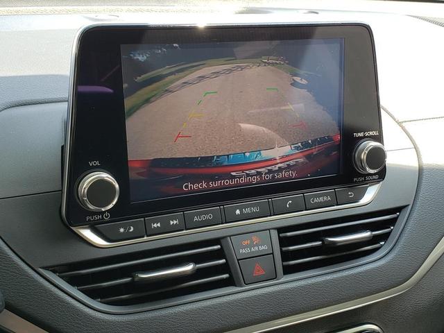 Photo of 2021 Scarlet Ember Tintcoat Nissan Altima