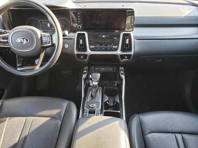 Photo of 2021 Sapphire Blue Kia Sorento