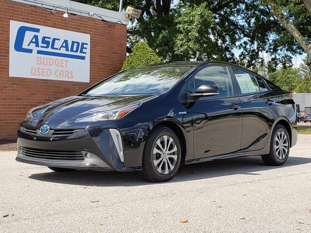 Photo of 2021 Midnight Black Metallic Toyota Prius