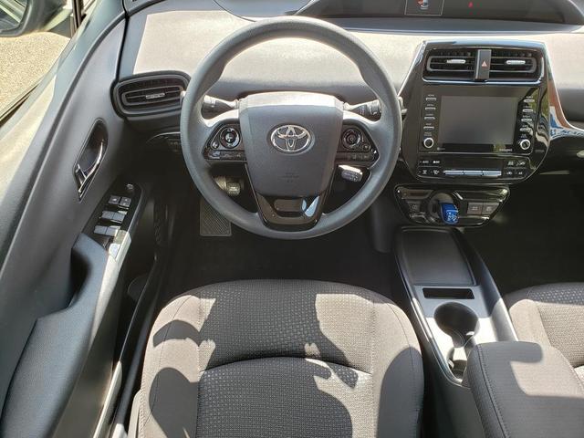 Photo of 2021 Midnight Black Metallic Toyota Prius