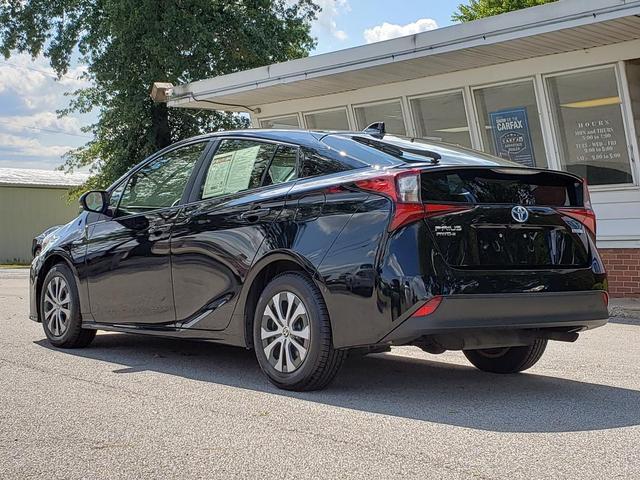 Photo of 2021 Midnight Black Metallic Toyota Prius