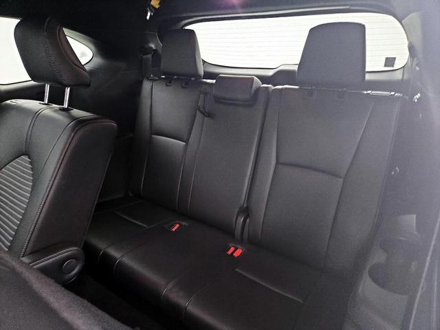 Photo of 2024 Gray Toyota Highlander