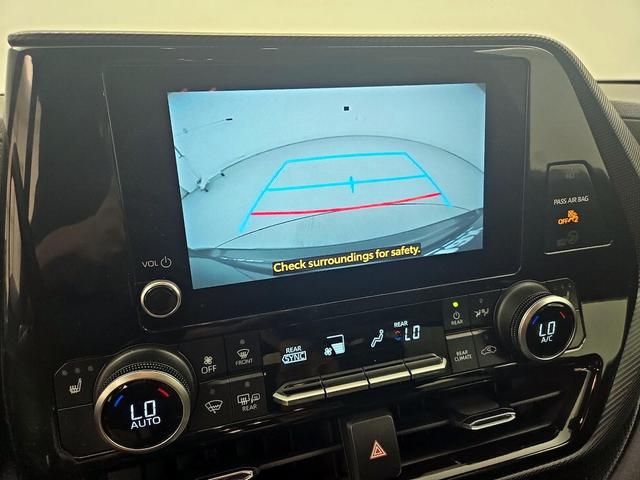 Photo of 2024 Gray Toyota Highlander