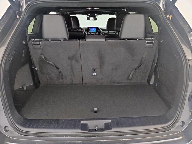 Photo of 2024 Gray Toyota Highlander