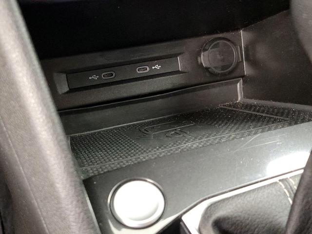Photo of 2022 Silver Volkswagen Tiguan