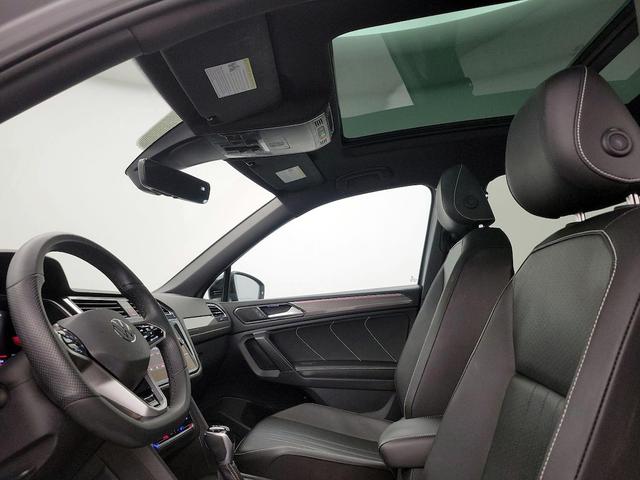 Photo of 2022 Silver Volkswagen Tiguan
