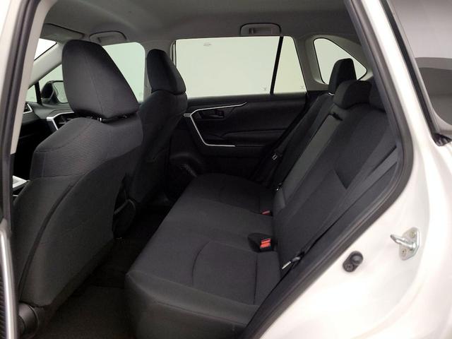 Photo of 2020 White Toyota RAV4