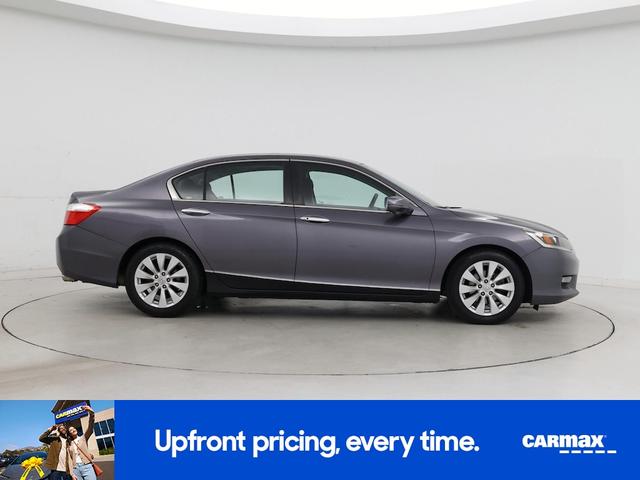 Photo of 2015 Gray Honda Accord