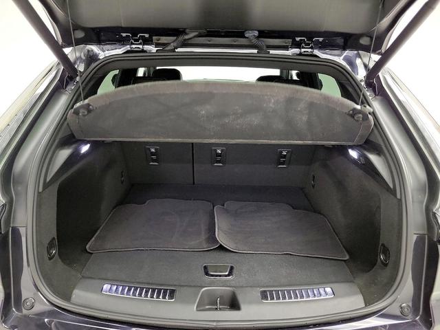Photo of 2022 Gray Cadillac XT4