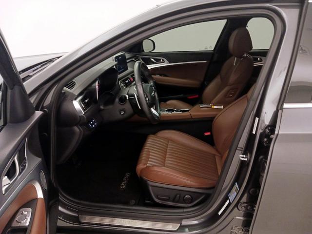 Photo of 2021 Gray Genesis G70