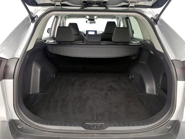 Photo of 2020 Silver Toyota RAV4