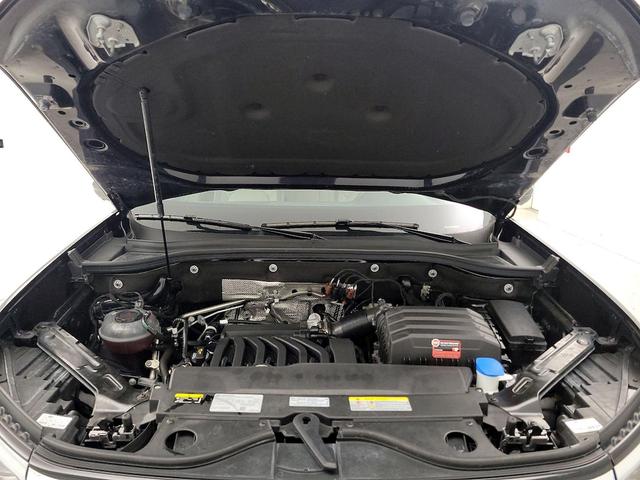 Photo of 2023 Black Volkswagen Atlas