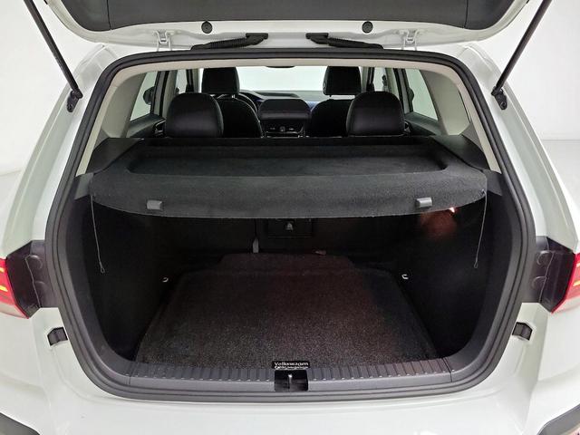 Photo of 2023 White Volkswagen Taos