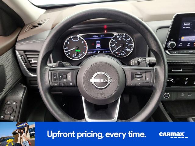 Photo of 2023 Gray Nissan Rogue