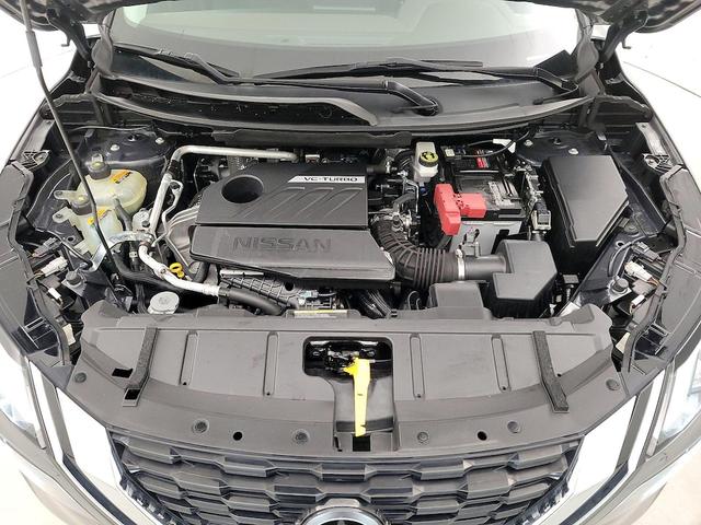 Photo of 2023 Gray Nissan Rogue