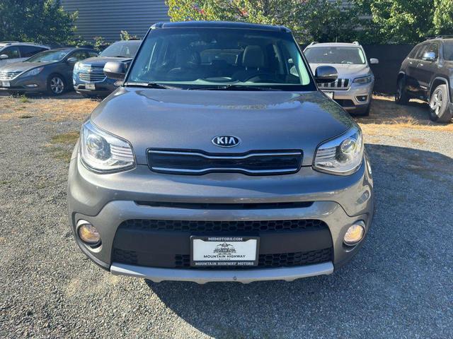 Photo of 2019 Titanium Gray Kia Soul