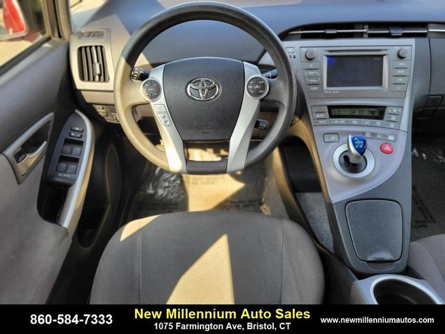 Photo of 2014 Red Toyota Prius