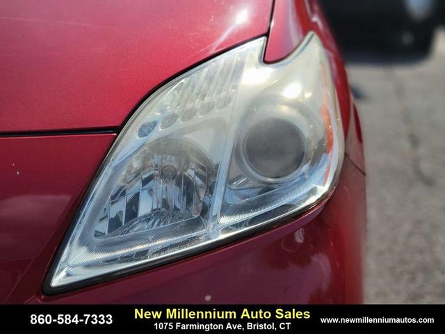 Photo of 2014 Red Toyota Prius