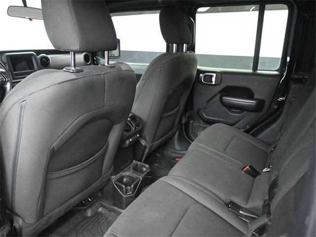 Photo of 2020 Black Clearcoat Jeep Gladiator