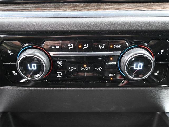 Photo of 2023 Summit White Chevrolet Silverado 1500