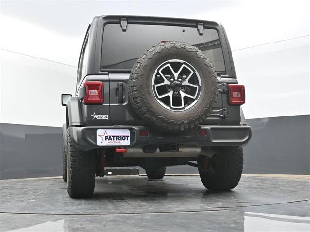 Photo of 2024 Granite Crystal Metallic Clearcoat Jeep Wrangler
