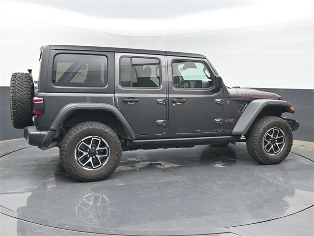 Photo of 2024 Granite Crystal Metallic Clearcoat Jeep Wrangler