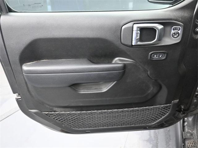 Photo of 2024 Granite Crystal Metallic Clearcoat Jeep Wrangler