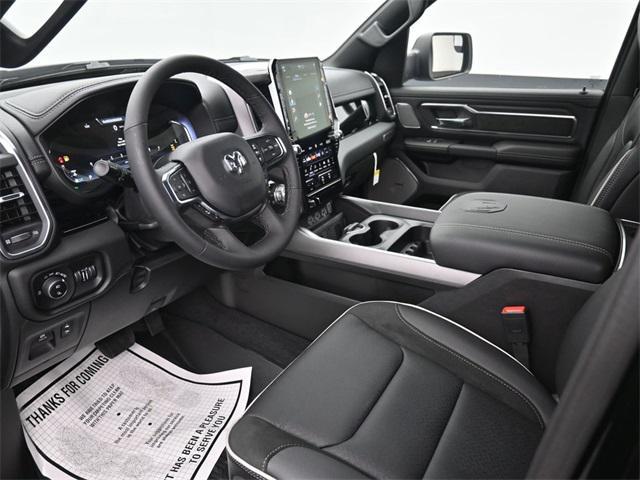 Photo of 2026 Diamond Black Crystal Pearlcoat RAM 1500
