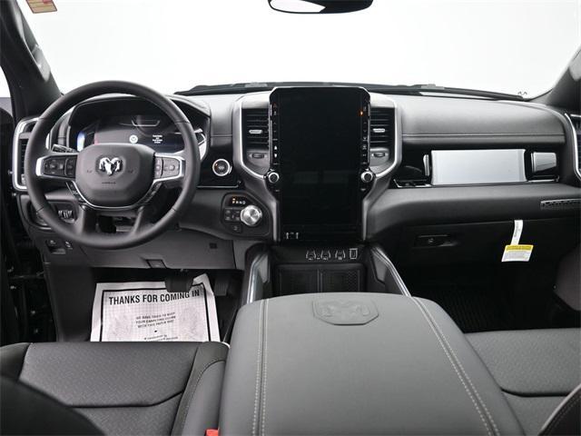 Photo of 2026 Diamond Black Crystal Pearlcoat RAM 1500