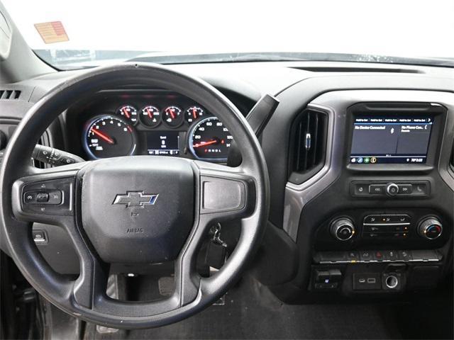 Photo of 2022 Black Chevrolet Silverado 1500