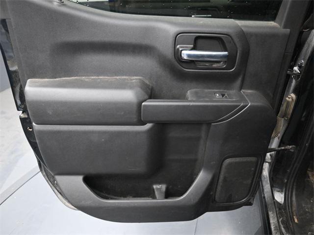 Photo of 2022 Black Chevrolet Silverado 1500