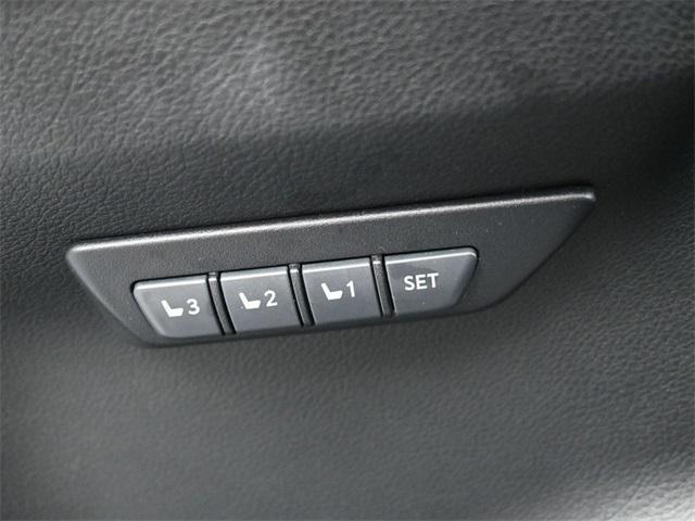 Photo of 2019 Gold Lexus NX 300