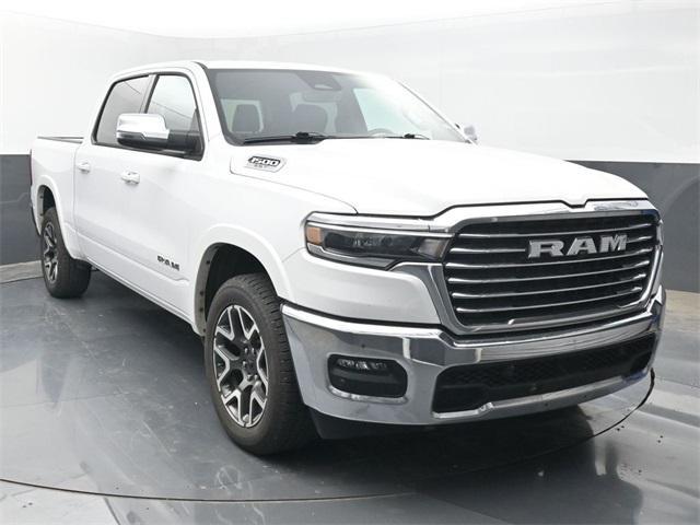 Photo of 2025 Bright White Clearcoat RAM 1500