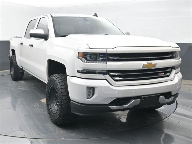 Photo of 2018 Iridescent Pearl Tricoat Chevrolet Silverado 1500