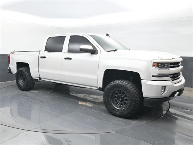 Photo of 2018 Iridescent Pearl Tricoat Chevrolet Silverado 1500