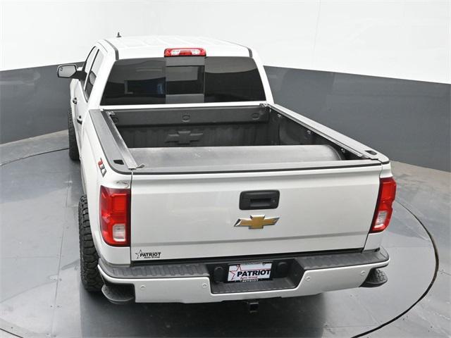 Photo of 2018 Iridescent Pearl Tricoat Chevrolet Silverado 1500