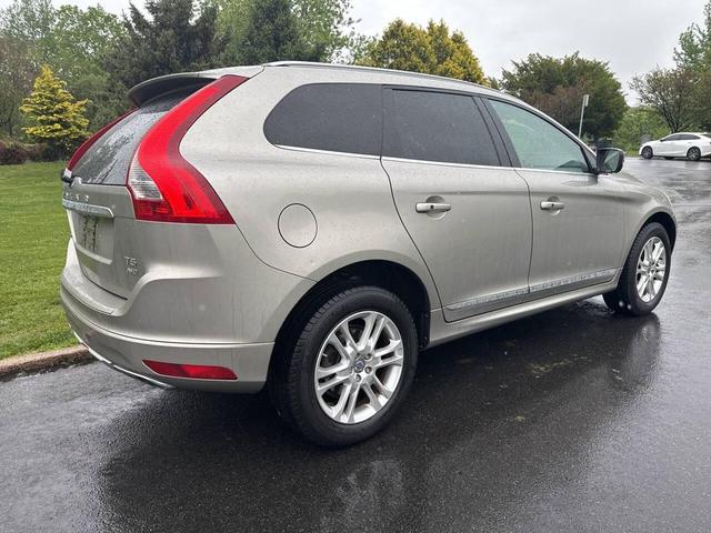 Photo of 2015 Beige Volvo XC60
